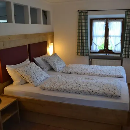 Beim Kreuzfelder Apartamento *