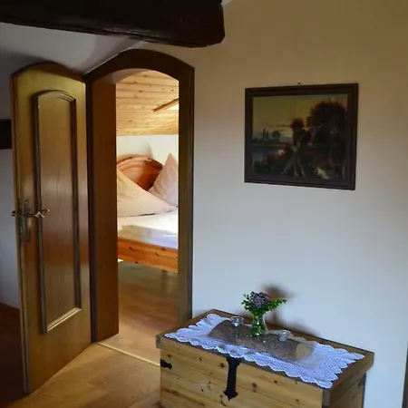 Beim Kreuzfelder Apartamento