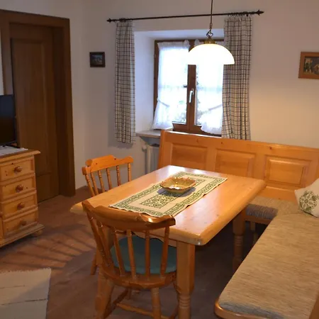 Beim Kreuzfelder Inzell